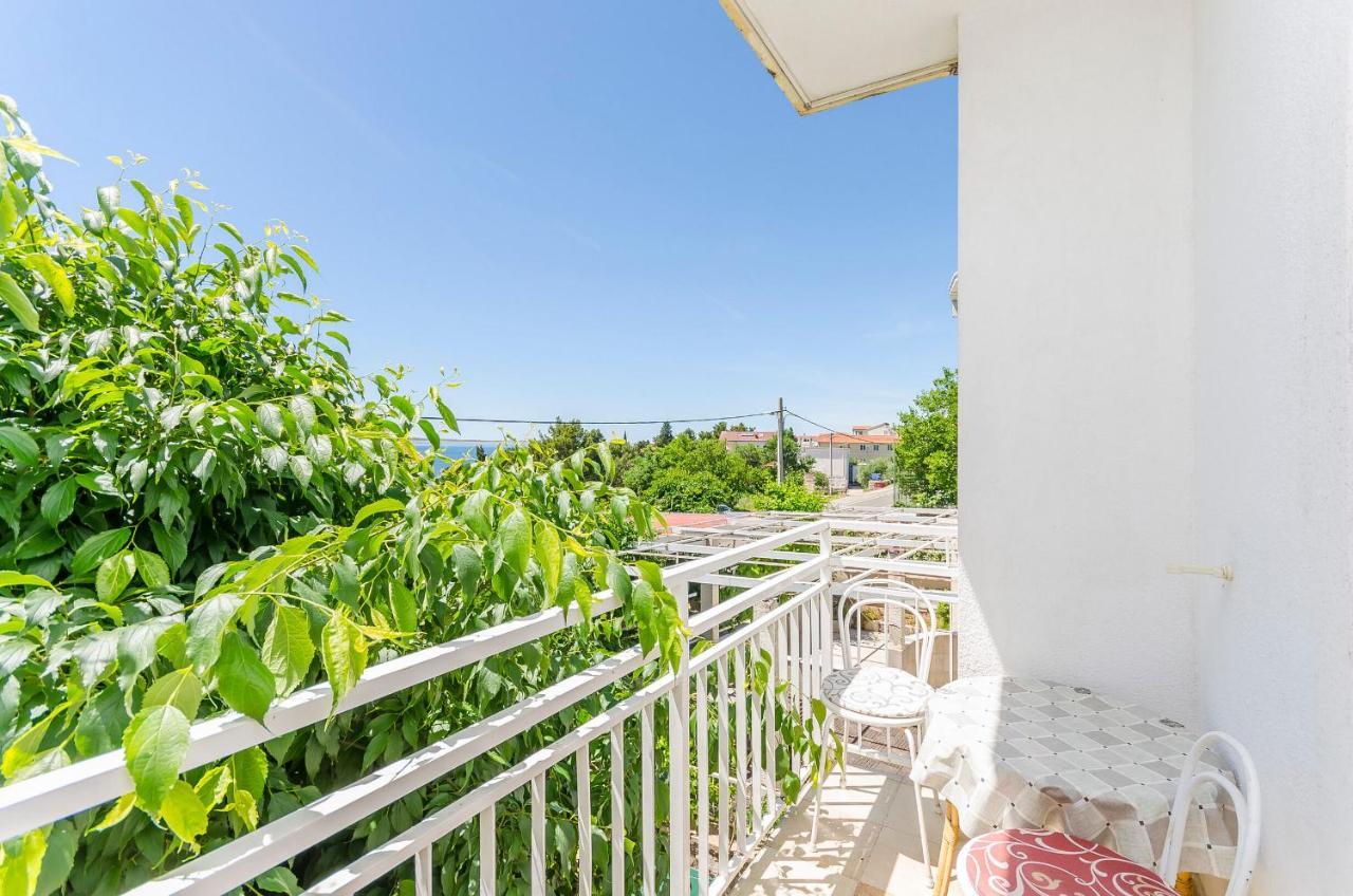 Apartments Zora Starigrad Paklenica Eksteriør bilde