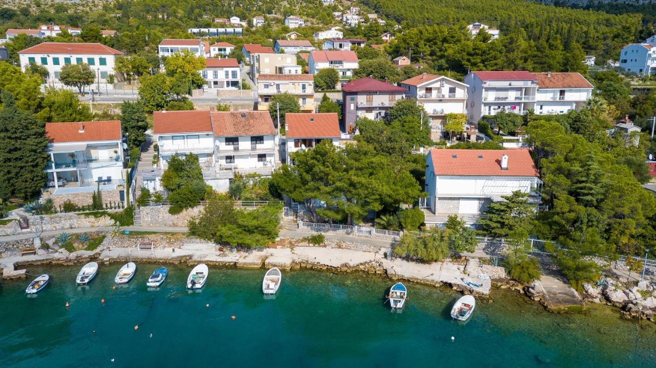 Apartments Zora Starigrad Paklenica Eksteriør bilde